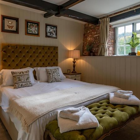 Hotel The Ring 'O' Bells Compton Martin Esterno foto