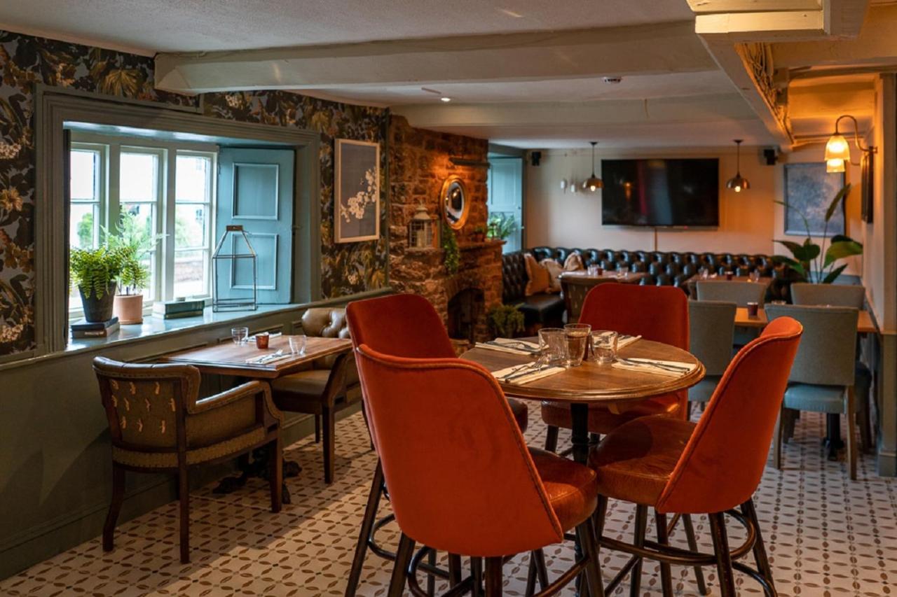Hotel The Ring 'O' Bells Compton Martin Esterno foto
